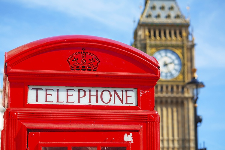 英国6月服务业PMI初值降至53.7，预期54.8