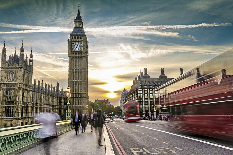 英国10月服务业采购经理人指数初值下降至49.2，预期49.5