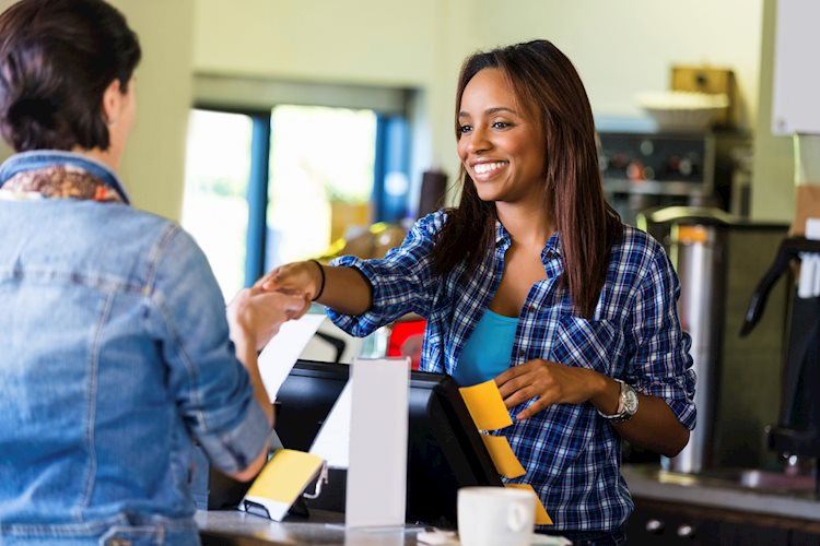 美国 2 月 ISM 服务业采购经理人指数降至 52.6，预期 53