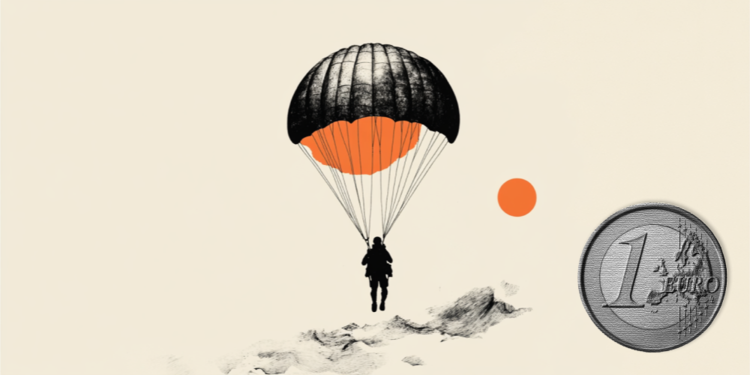 欧元/日元跌至接近161.00，特朗普威胁对欧元区征收50%关税